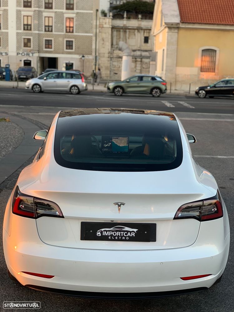 Tesla Model 3 Standard Range Plus RWD - 4