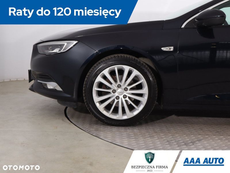 Opel Insignia - 16