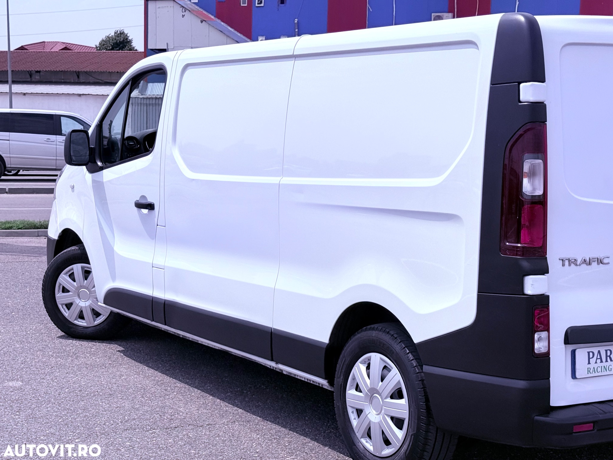 Renault Trafic 2.0 Blue dCi 146 Furgon Cabina Dubla L2H1 Authentique - 5