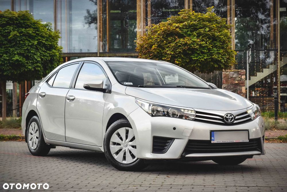 Toyota Corolla - 4