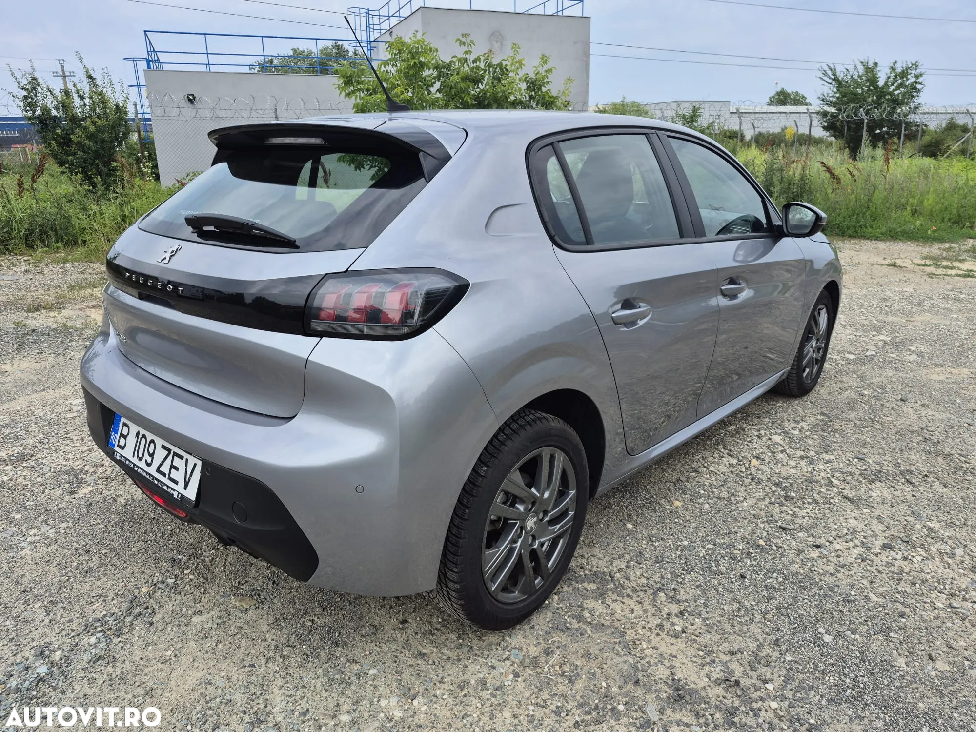 Peugeot 208 1.5 BlueHDi STT Allure Pack - 3