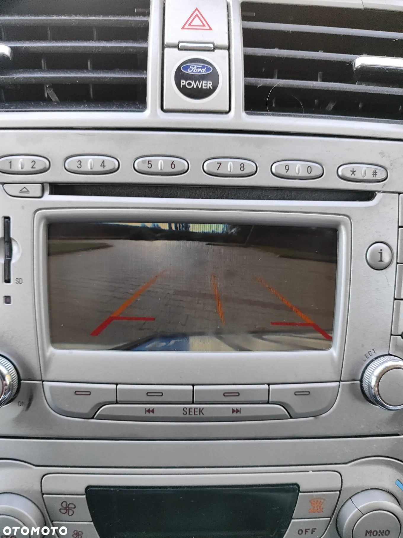 Ford Kuga 2.0 TDCi 4x4 Titanium - 5