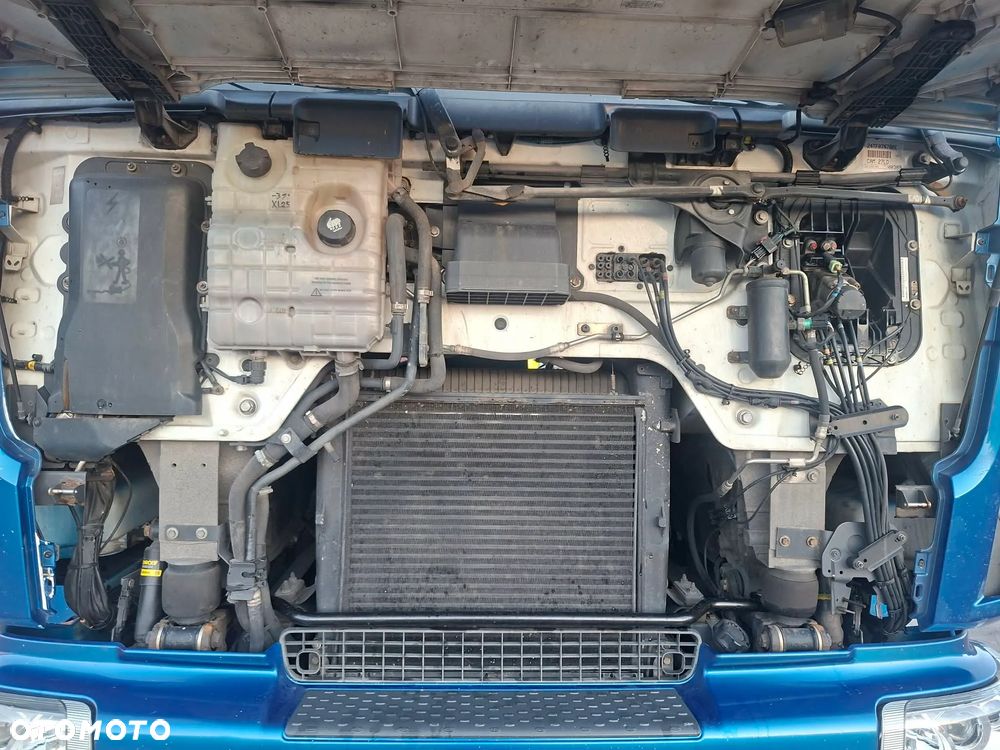 Renault Premium - 7