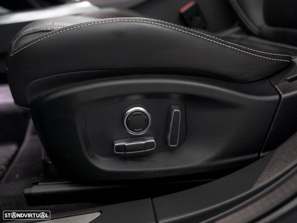 Jaguar I-Pace Black AWD Aut. - 44