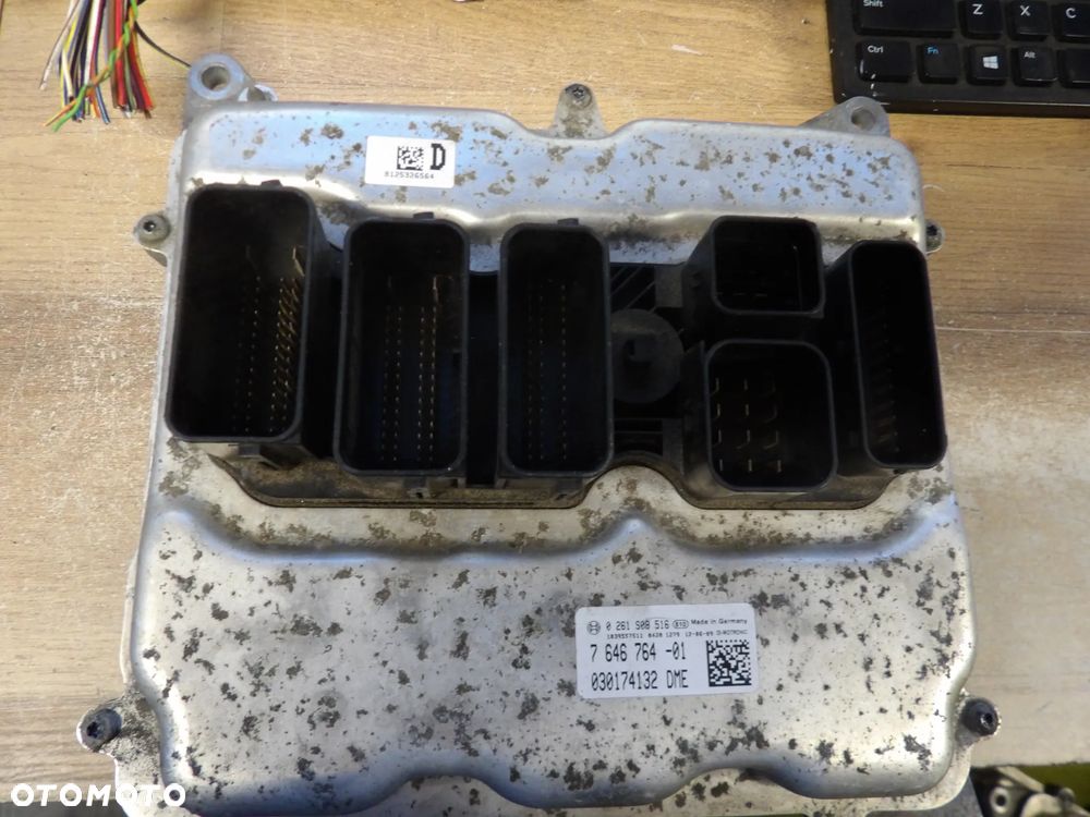 BMW - F25 ,X3 - MODUŁ - STEROWNIK SILNIKA ECU - 7646764 - 1