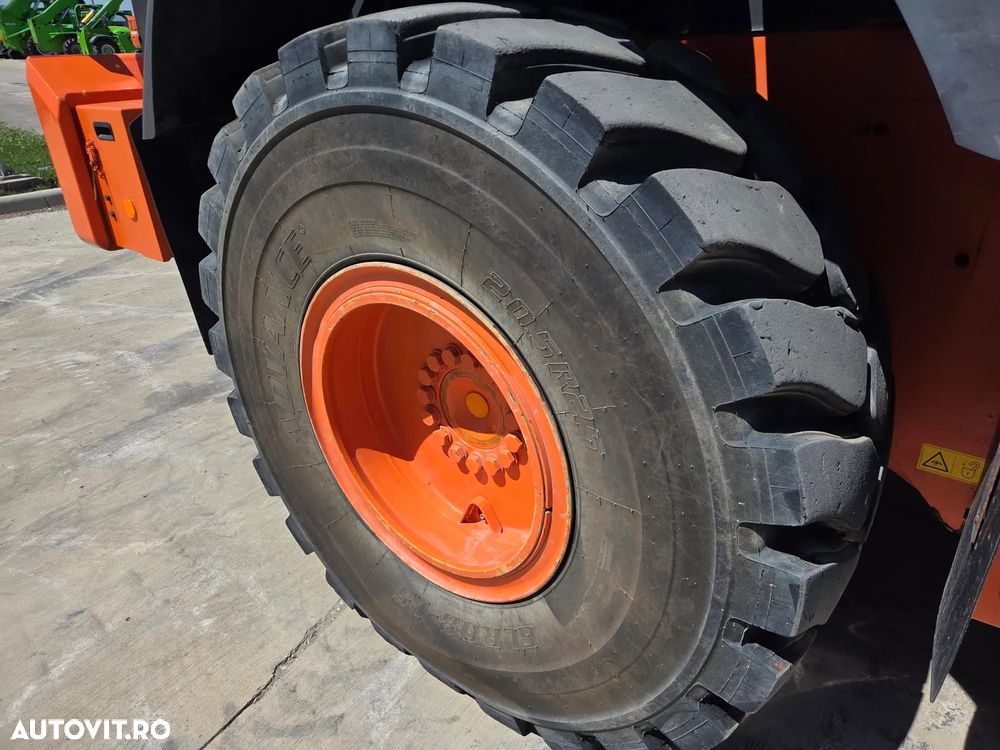 Hitachi ZW180-6, 2019, 6.049h, FULL OPTION, Gresare automataz, Cupa NOUA 3mc, anvelope L5 90% bune, Cantar, Joystick, inst hidr suplimentara, Masa operationala 17t, motor 129kW, basculeaza la 4m,Camera spate,Posibilitate leasing 3 ani-PROMOTIE -96900 EUR+Tva - 20