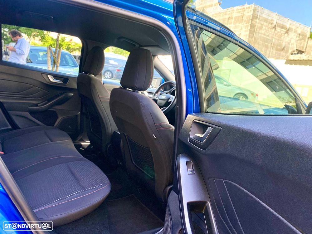 Ford Focus SW 1.5 TDCi ST-Line - 28