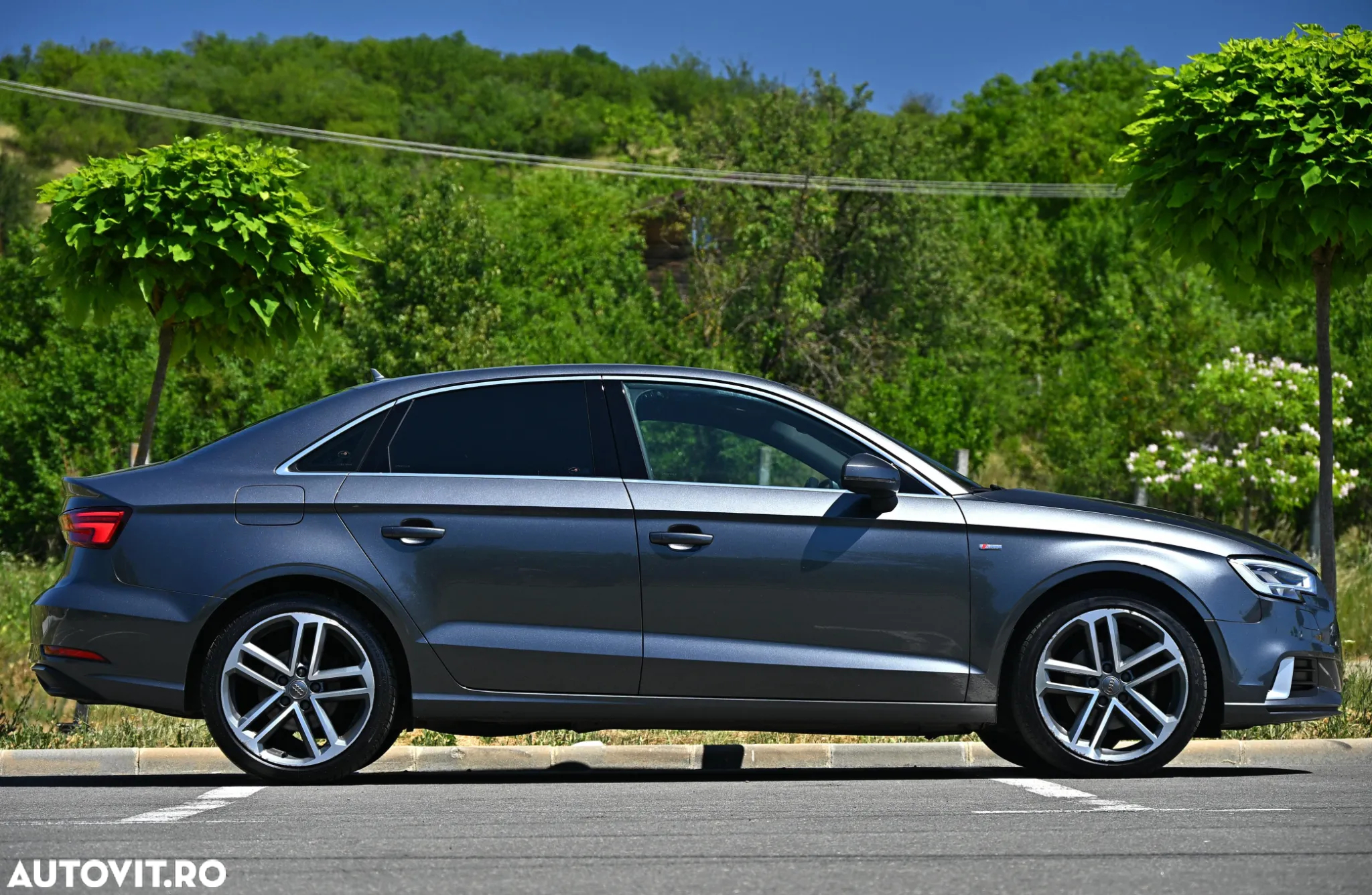 Audi A3 1.6 TDI Limousine sport - 6