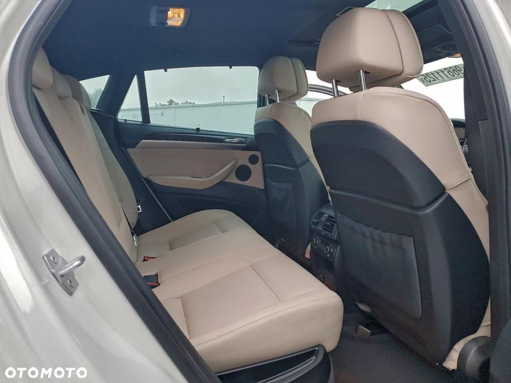 BMW X6 - 11
