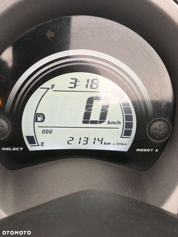 Yamaha NMAX - 9
