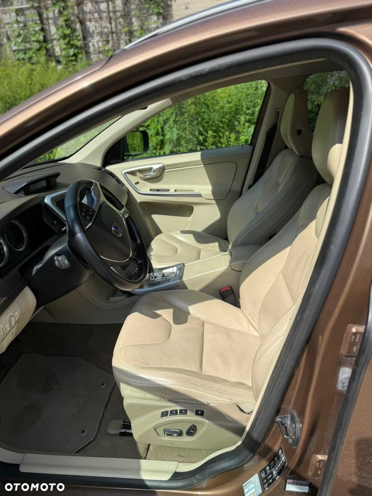 Volvo XC 60 - 5