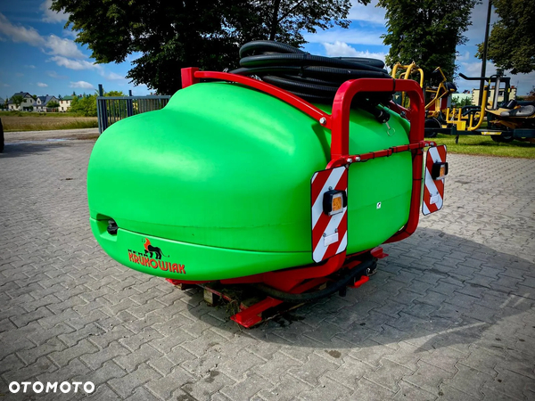 Krukowiak Zbiornik czołowy o pojemności 1500 l (P940/1)