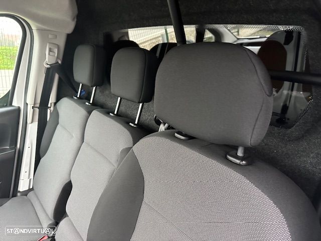 Citroën BERLINGO 3 LUG. C/GPS 100 CV - 16