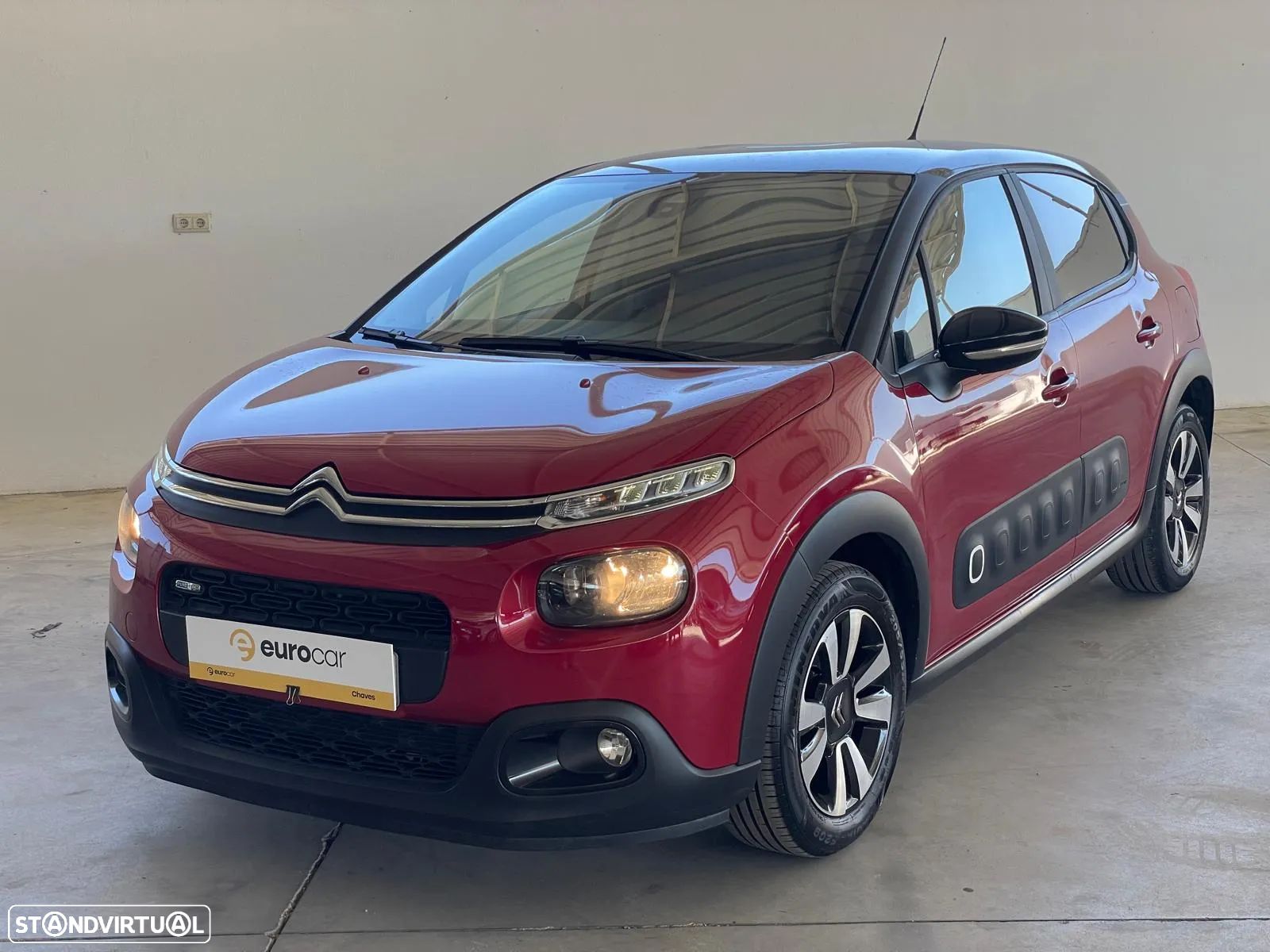 Citroën C3 1.2 PureTech Shine - 1