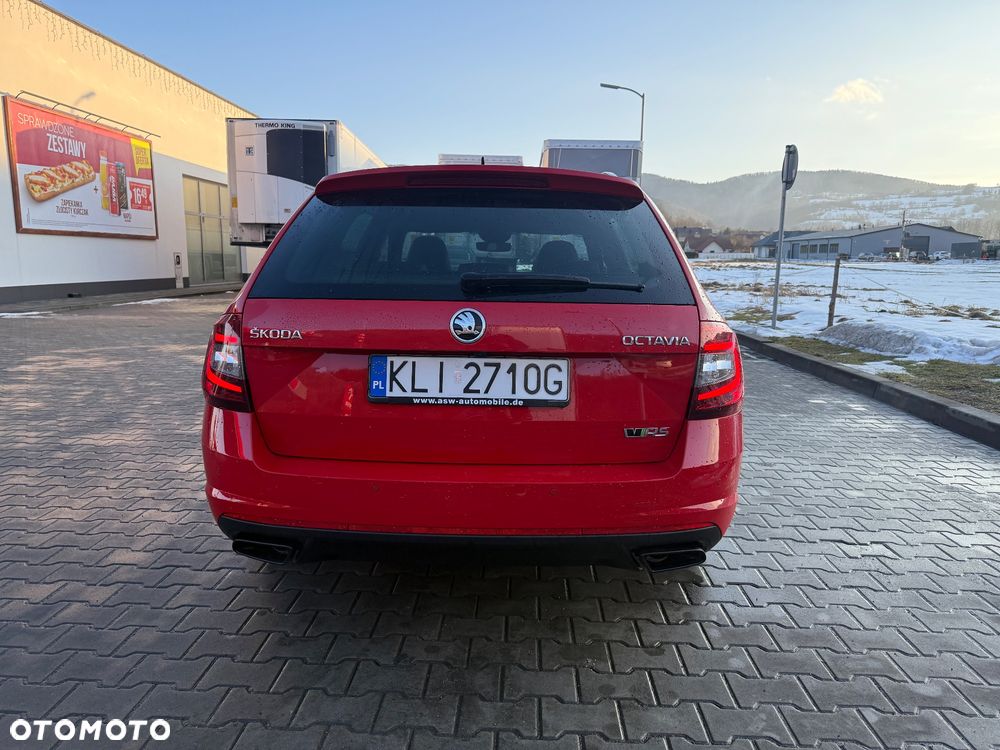 Skoda Octavia 2.0 TSI RS Challenge 245 DSG - 7