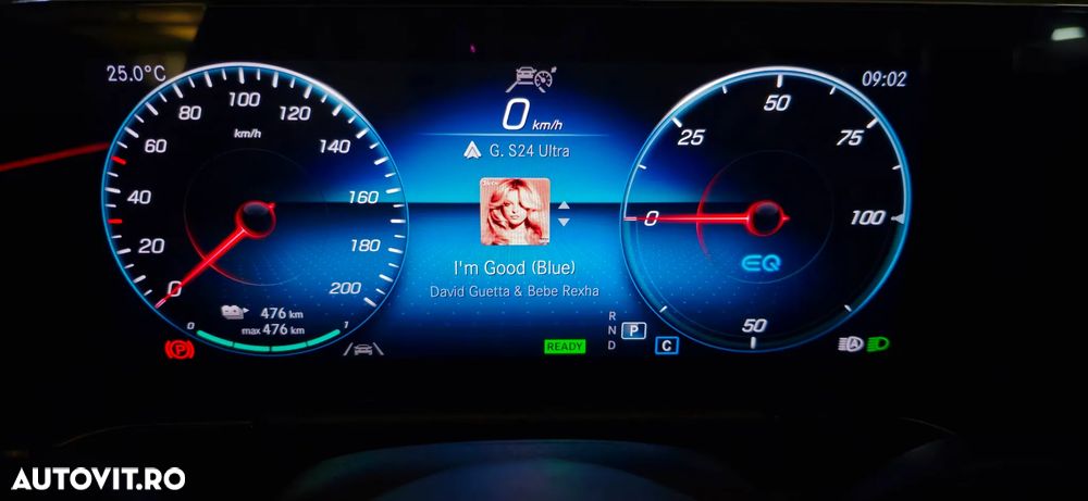 Mercedes-Benz EQA 300 4MATIC - 9