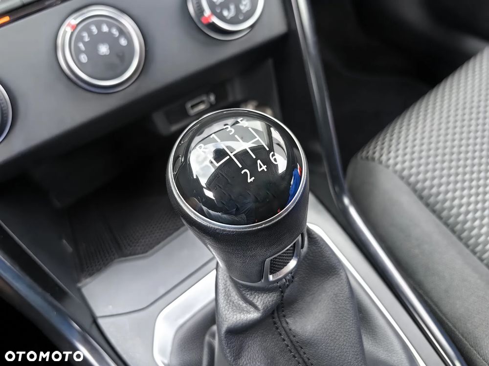Volkswagen T-Roc 1.5 TSI OPF Style - 13