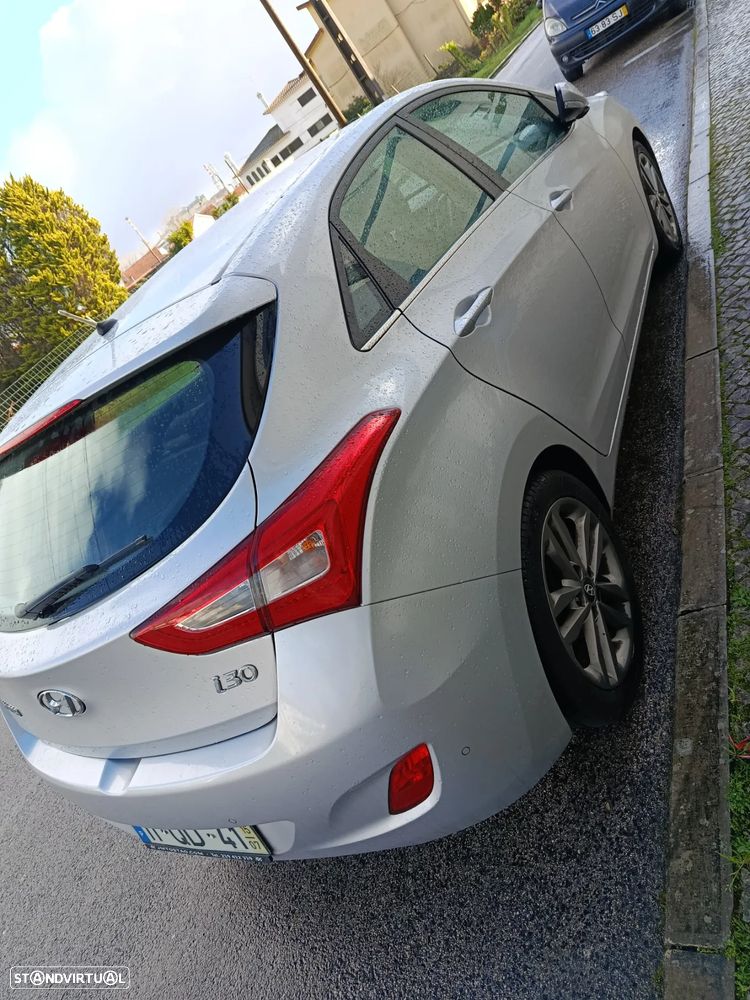 Hyundai i30 1.6 CRDI Blue Style - 6