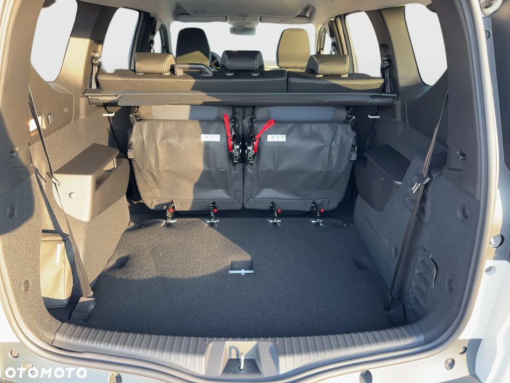 Dacia Jogger 1.8 Full Hybrid 155 Journey MMT 7os - 18