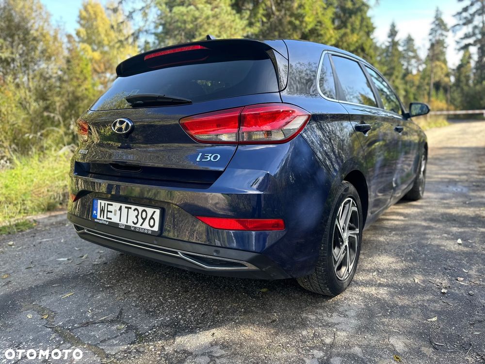 Hyundai i30 1.5 DPI Comfort - 9