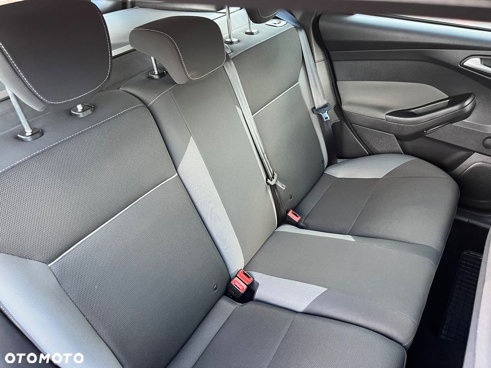 Ford Focus 1.6 EcoBoost Start-Stopp-System Trend - 18