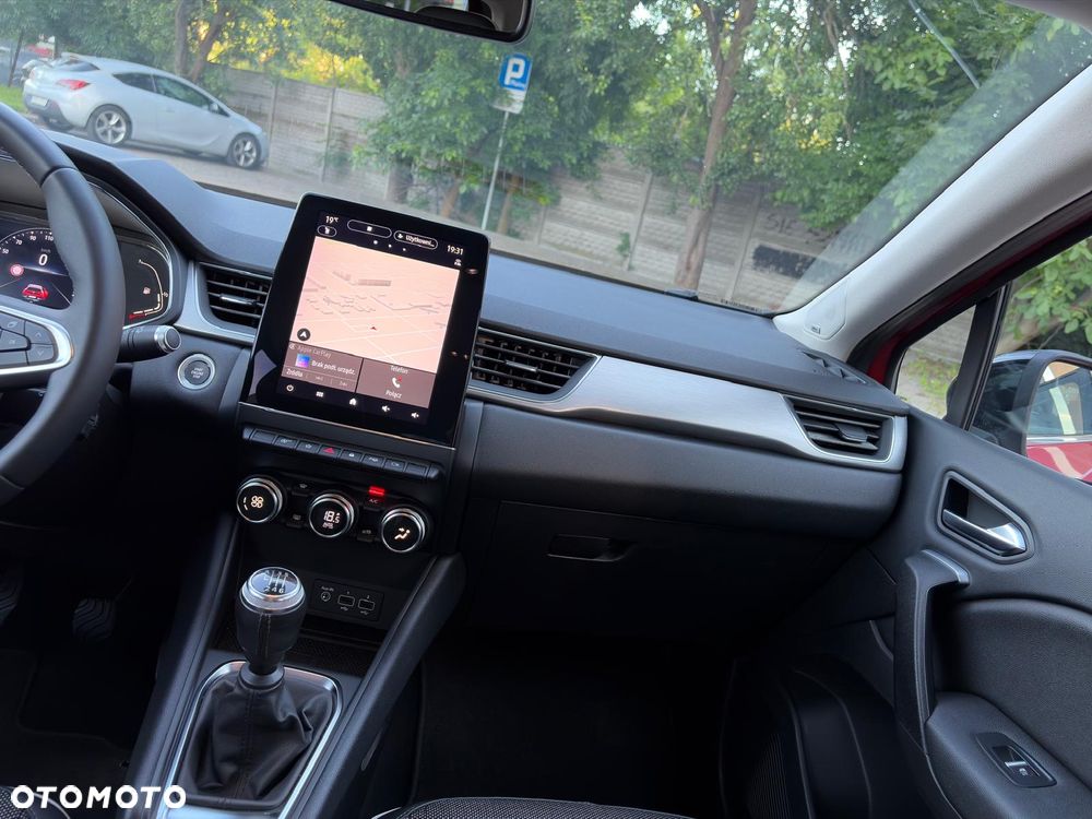 Renault Captur TCe 100 INTENS - 24