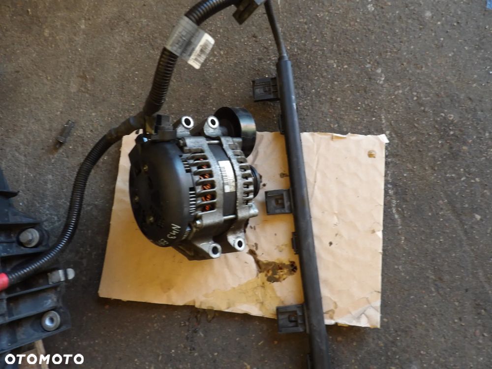 BMW - E81 , E87 , E90 , E92 - ALTERNATOR - 7550468 - 1