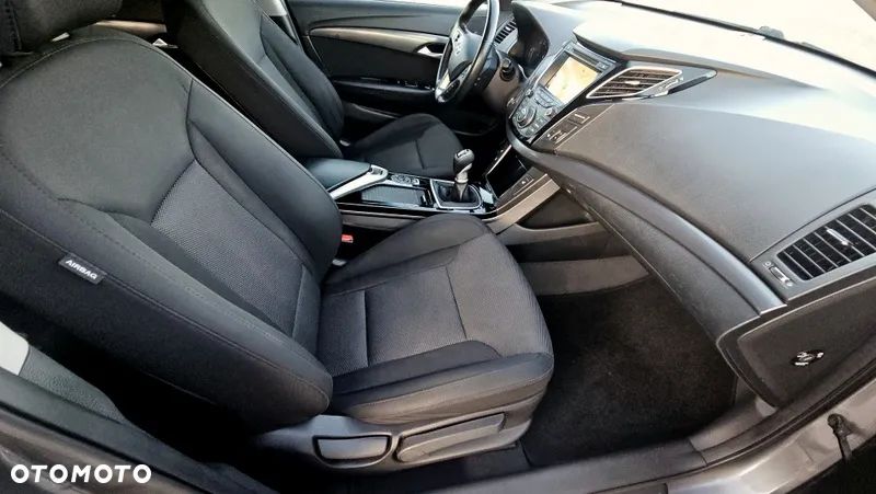 Hyundai i40 1.7 CRDi Comfort - 19