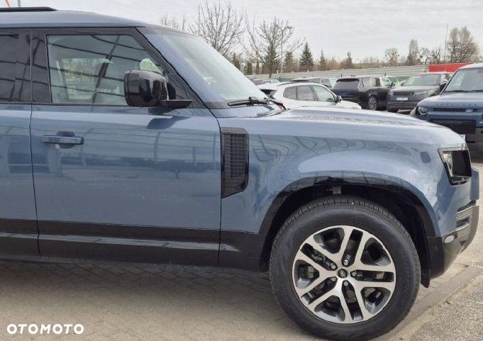 Land Rover Defender 2.0 D200 SE - 5