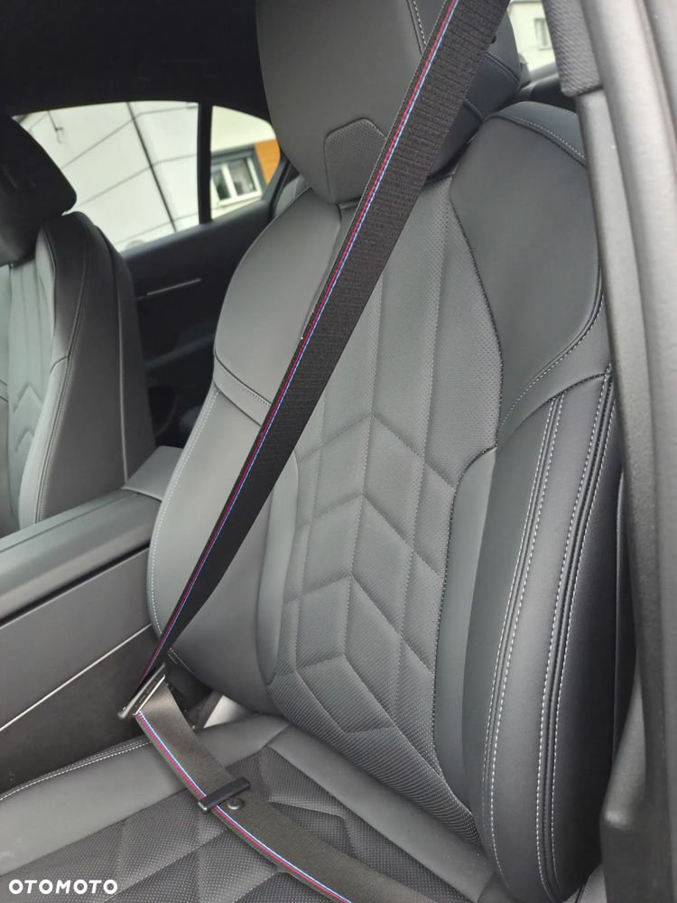 BMW Seria 5 520i - 16