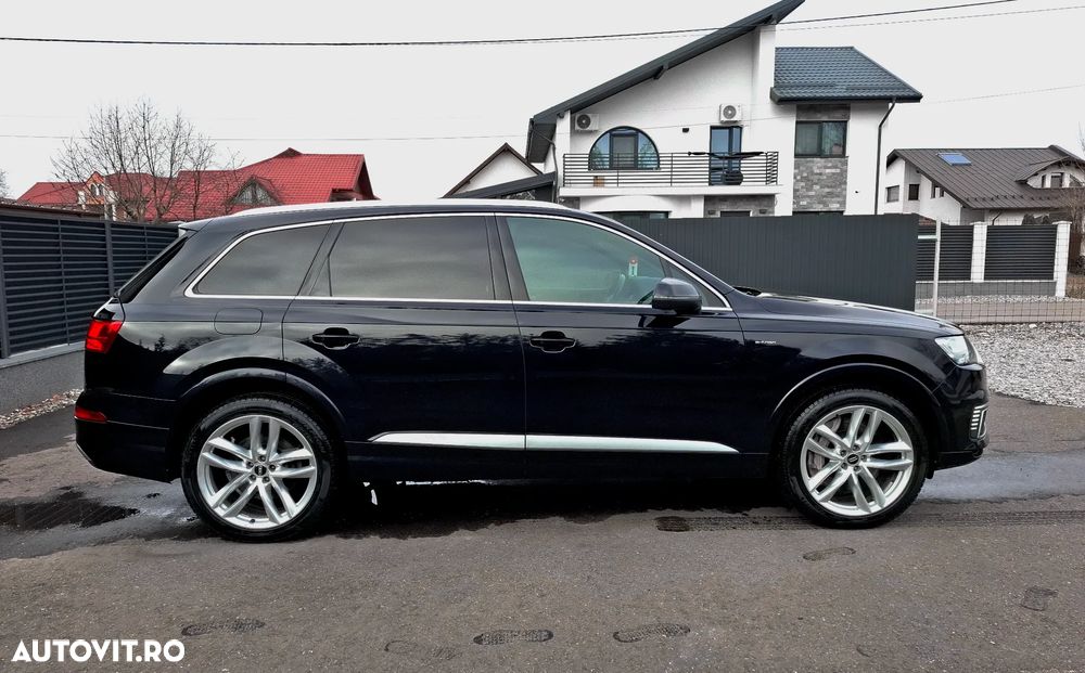 Audi Q7 - 10