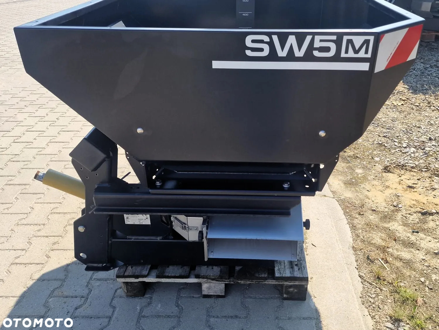 DCM SW5 M600 - 7