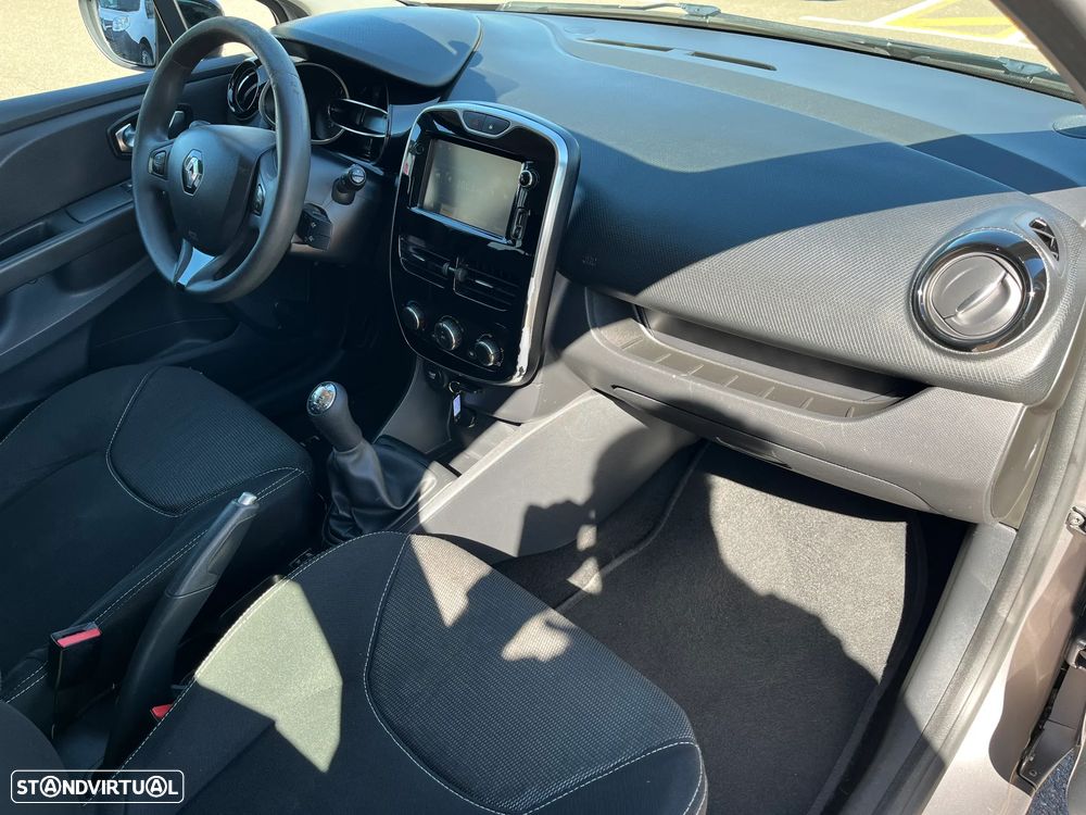 Renault Clio Sport Tourer 1.5 dCi Dynamique S - 15