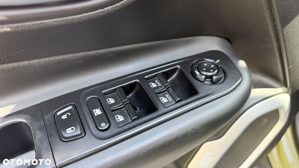 Jeep Renegade 2.0 MultiJet Active Drive Low Automatik 75th Anniversary - 11