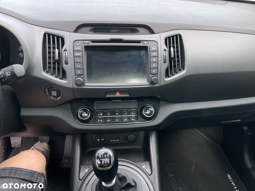Kia Sportage - 16