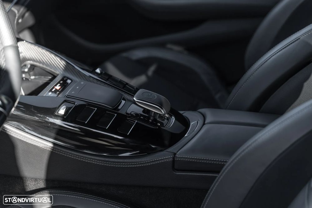 Mercedes-Benz AMG GT 53 4Matic+ - 19