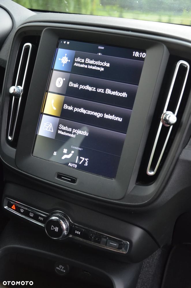 Volvo XC 40 T3 Momentum - 18
