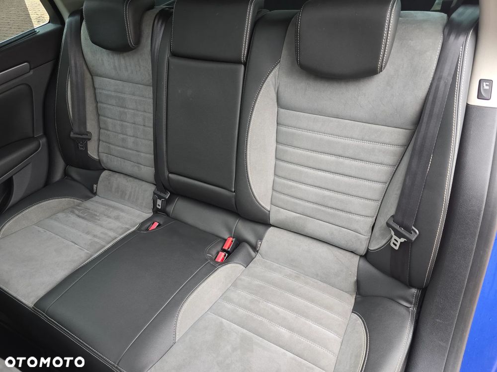 Renault Laguna 2.0 dCi Bose Edition - 15