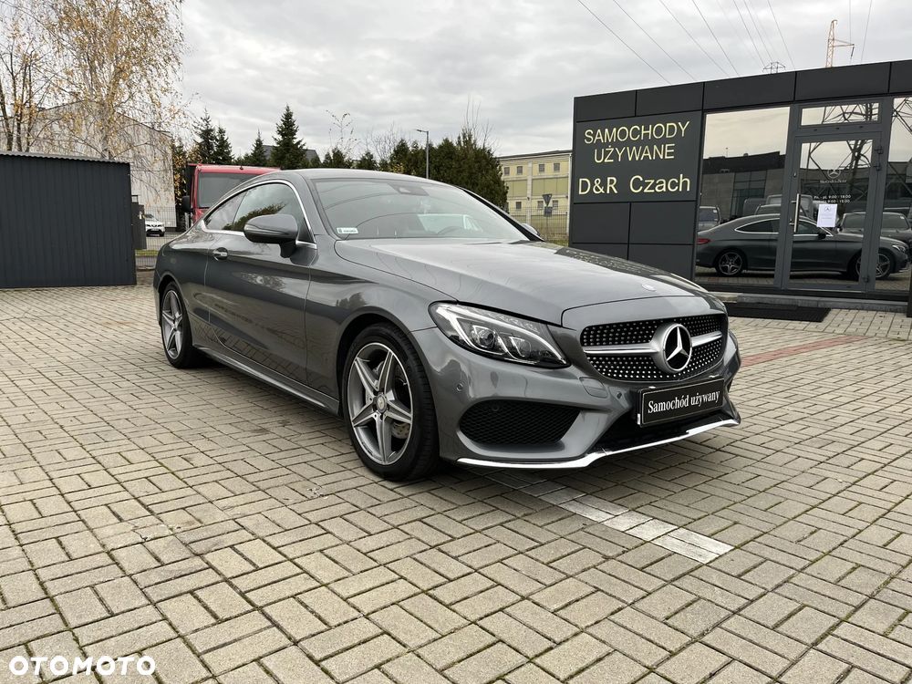 Mercedes-Benz Klasa C 200 4-Matic 9G-TRONIC - 27