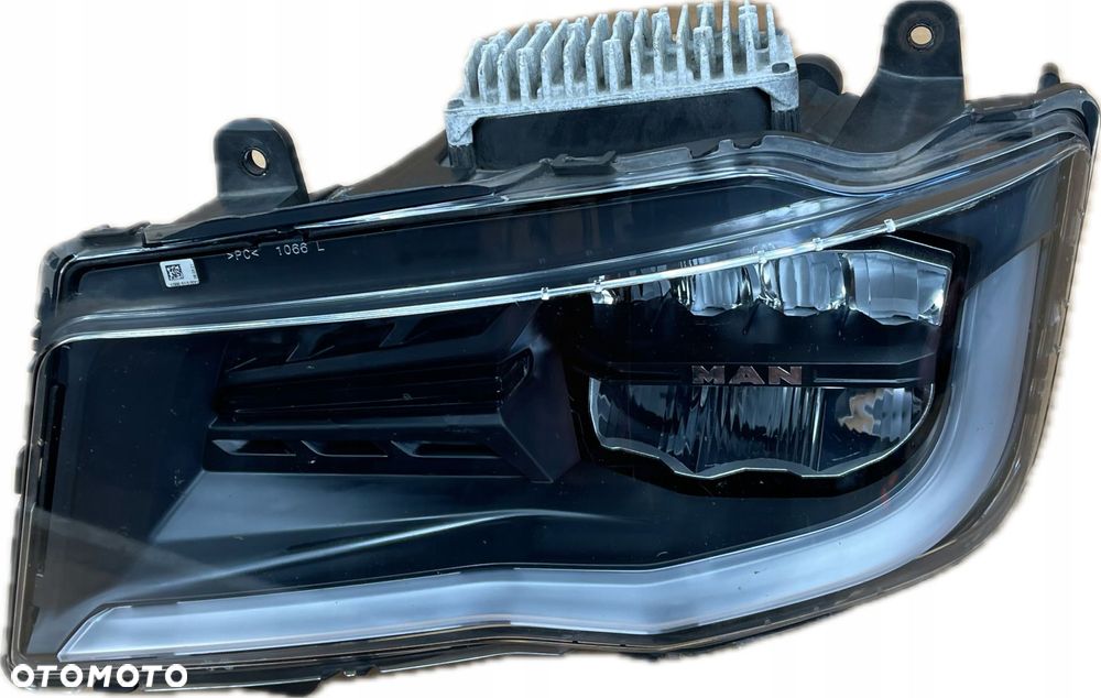 MAN TG TGX LEWA FULL LED LAMPA PRZÓD PRZEDNIA 81.25101-6813 08.03.21 - 2