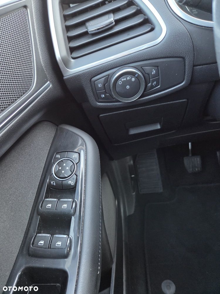 Ford S-Max 2.0 TDCi Trend - 8