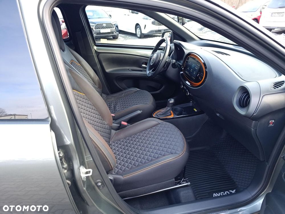 Toyota Aygo X 1.0 VVT-i Limited CVT - 9
