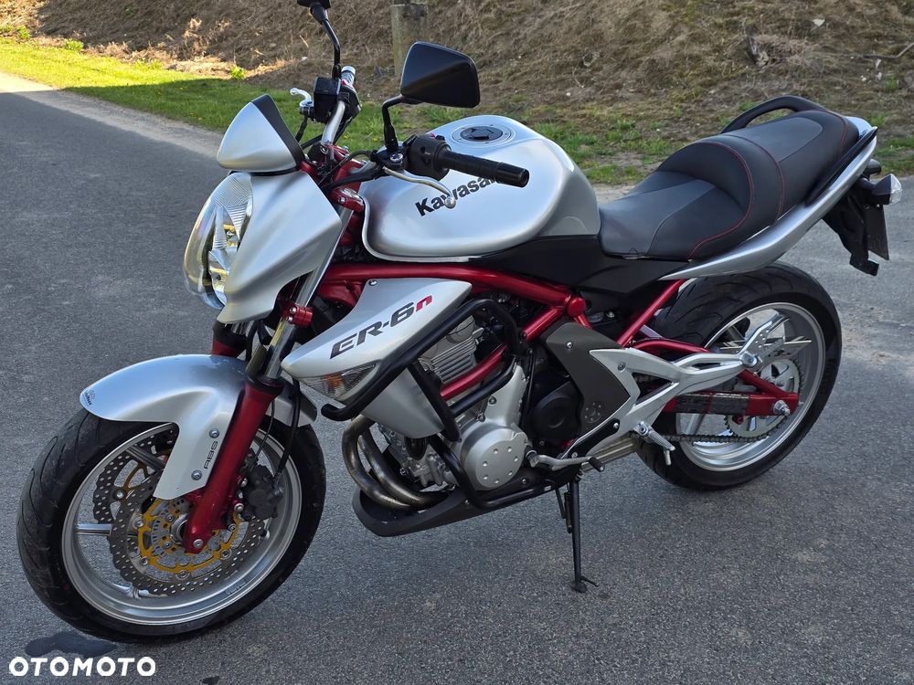 Kawasaki ER - 3