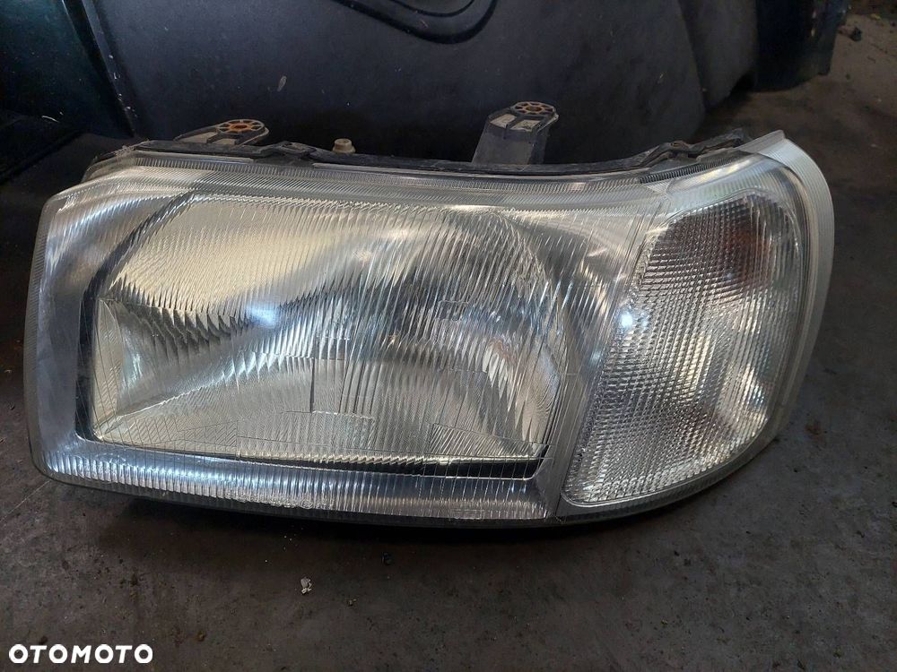 KOMPLETNY PRZÓD MASKA ZDERZAK BŁOTNIKI LAMPY LAND ROVER FREELANDER I 961 - 4