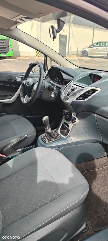 Ford Fiesta 1.25 SYNC Edition - 40