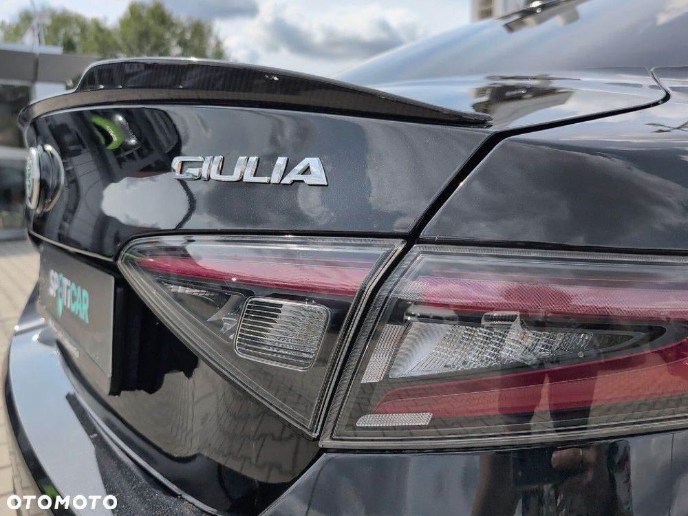 Alfa Romeo Giulia 2.9 Bi Turbo V6 Quadrifoglio - 13