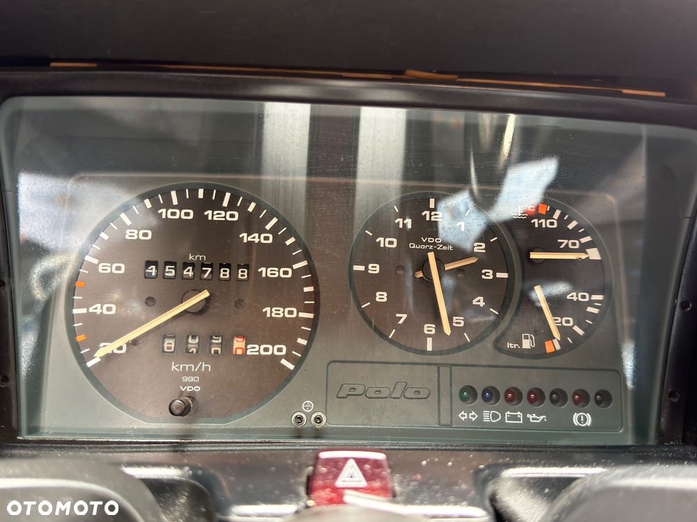 Volkswagen Polo - 8
