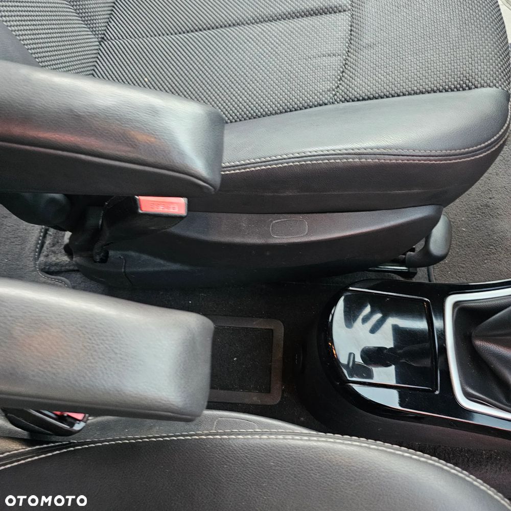 Renault Espace 2.0 dCi FAP Edition PGA - 18