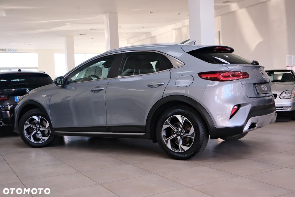 Kia XCeed 1.6 CRDi SCR L - 17