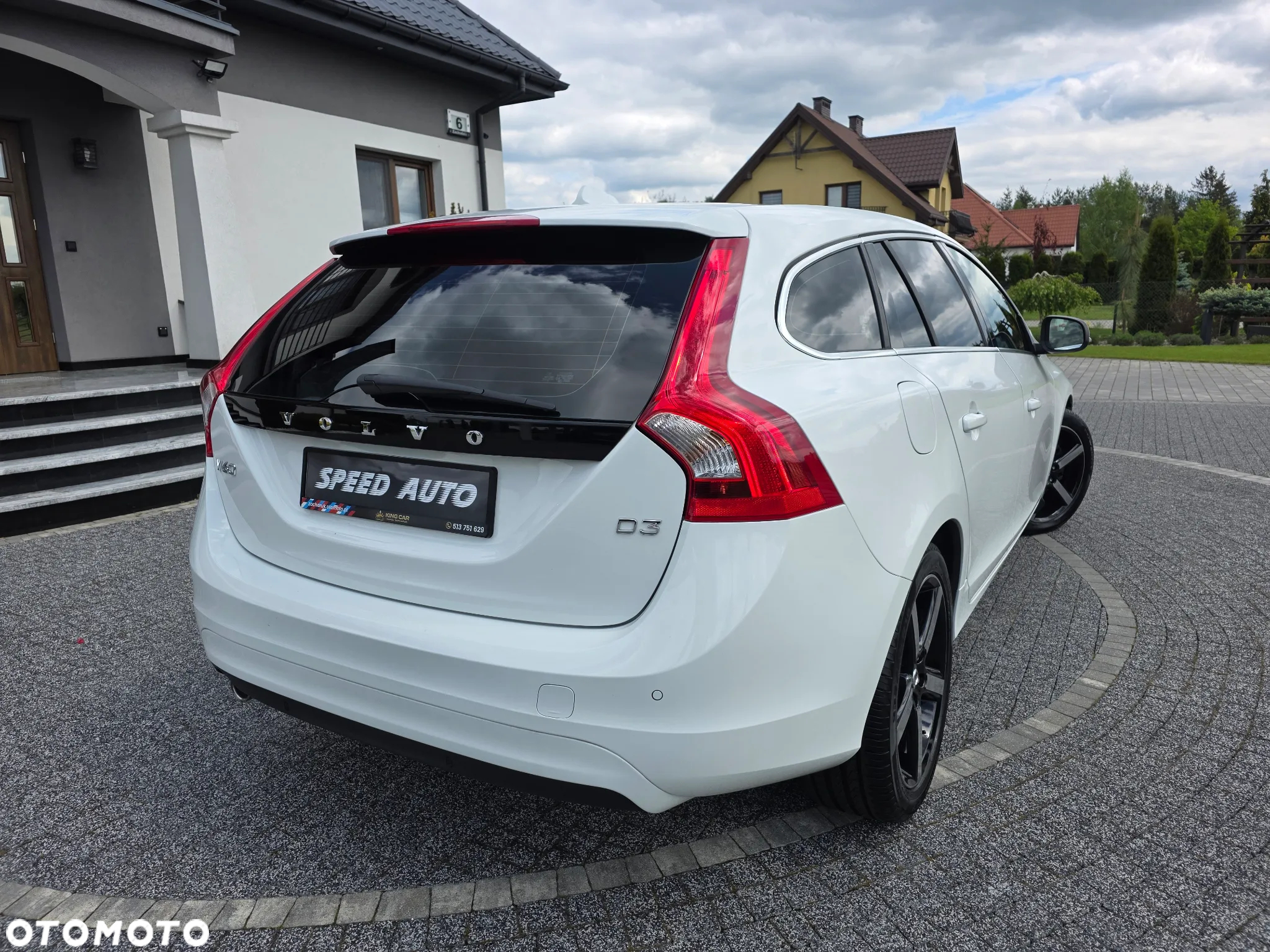 Volvo V60 D3 Drive-E Momentum - 15